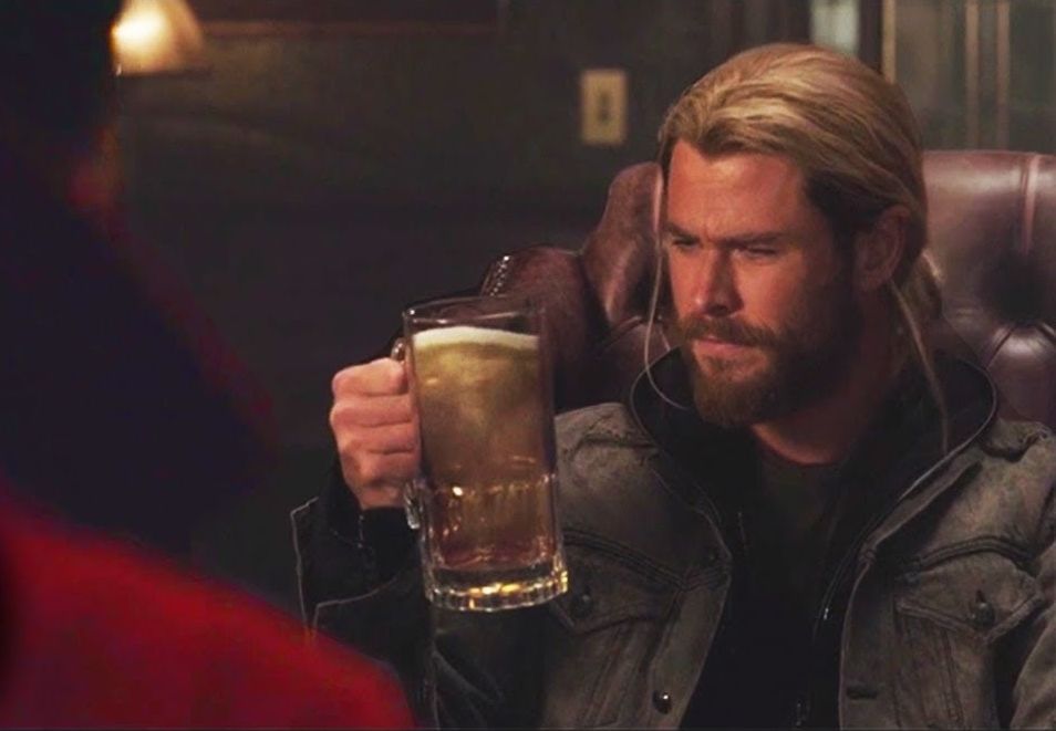 Thor chris hemsworth em médico estranhos créditos finais