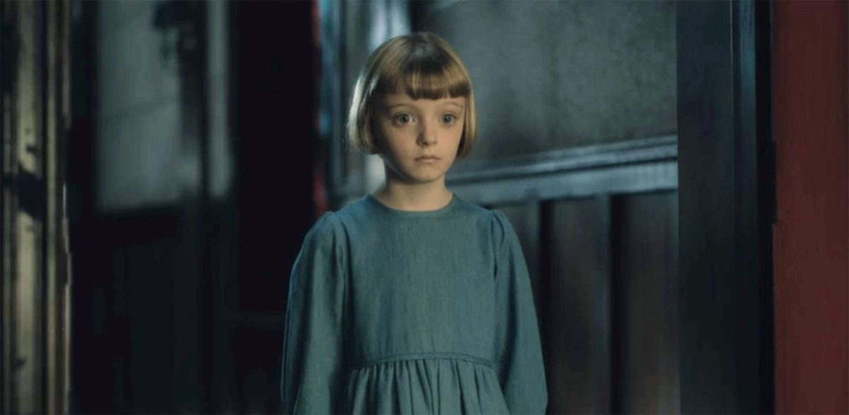 Abigail em The Haunting of Hill House